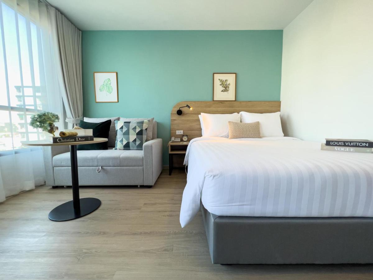 Wellness Stay & Hotel Sukhumvit 107 방콕 외부 사진