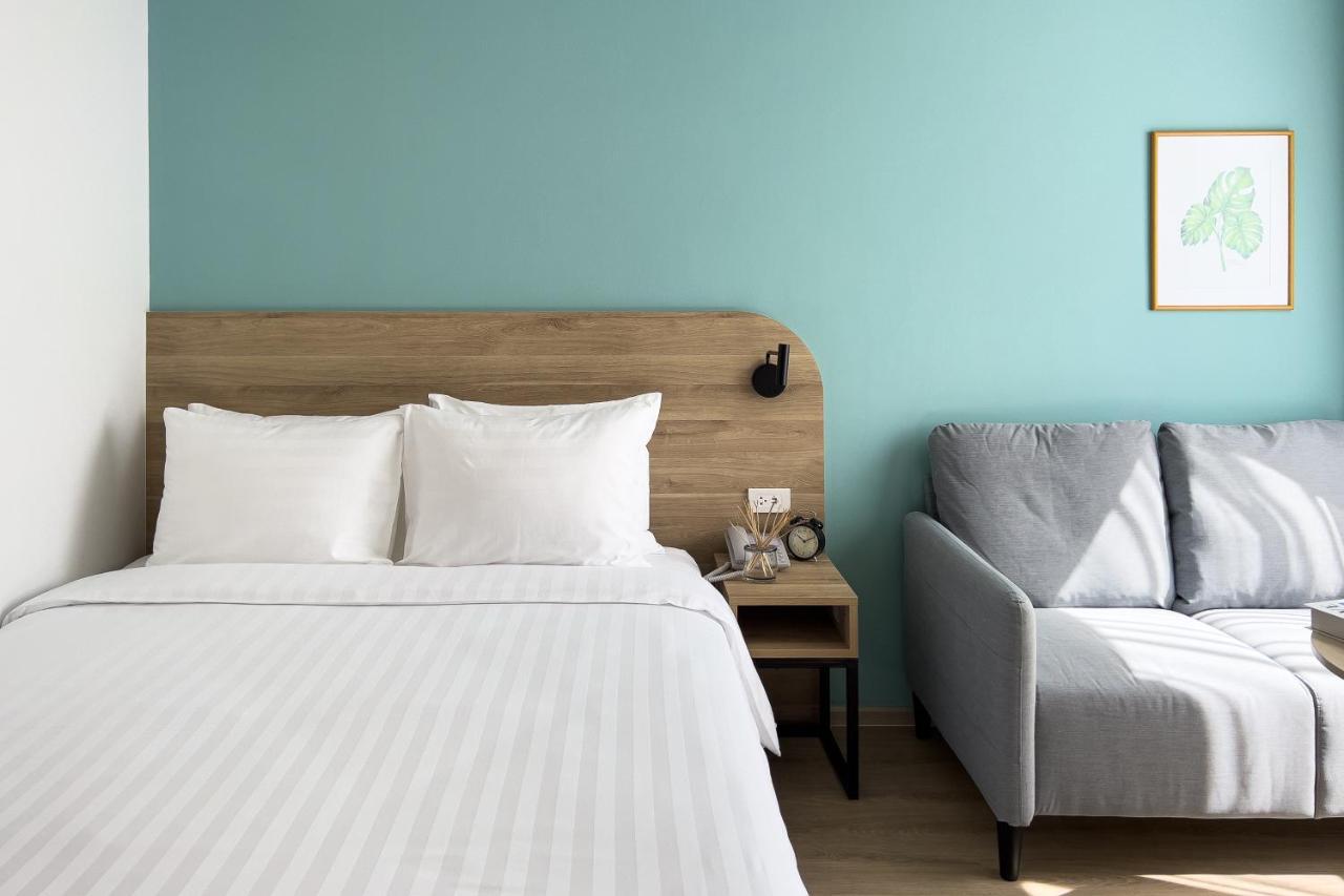 Wellness Stay & Hotel Sukhumvit 107 방콕 외부 사진